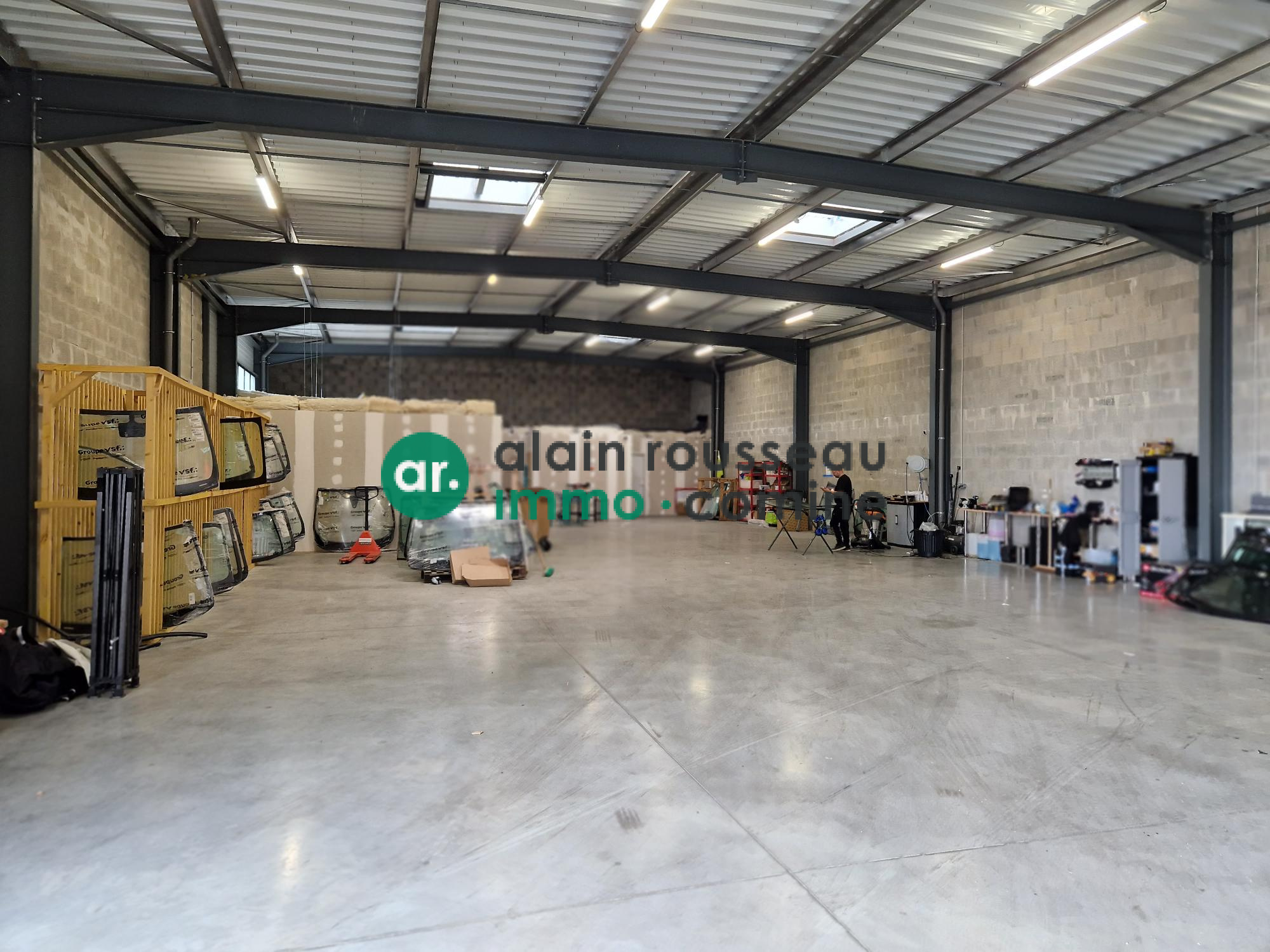 Local Commercial 450m² – Cholet