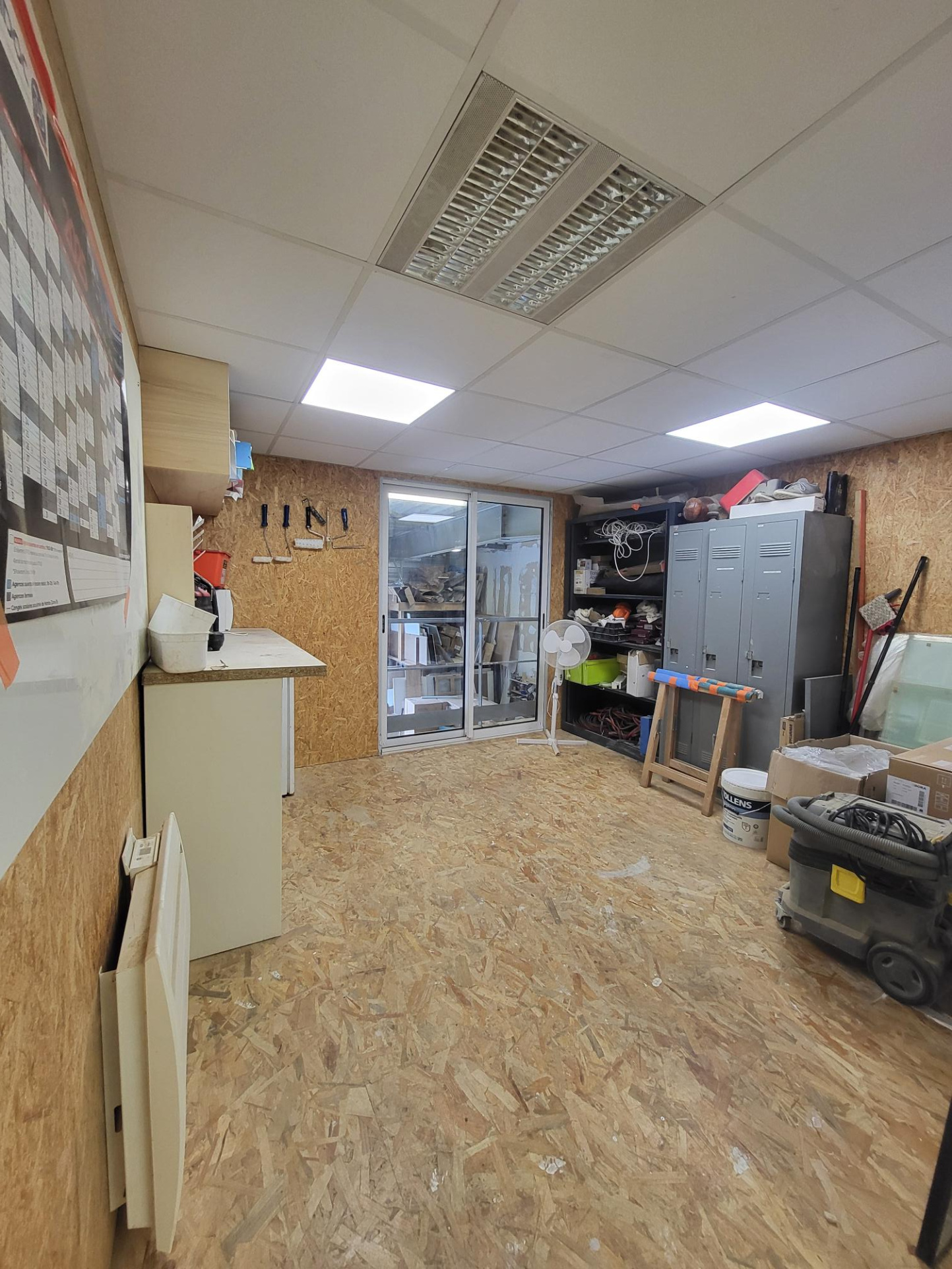 Local D’activité 143m² – Ecouflant