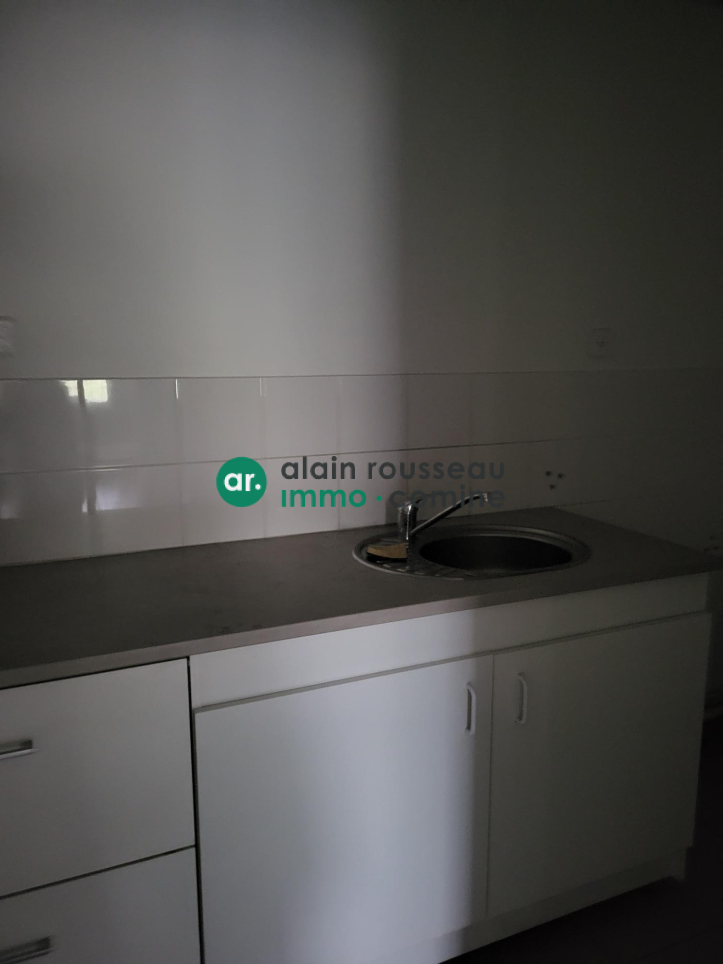Local D’activité 200m² – St barthelemy d anjou