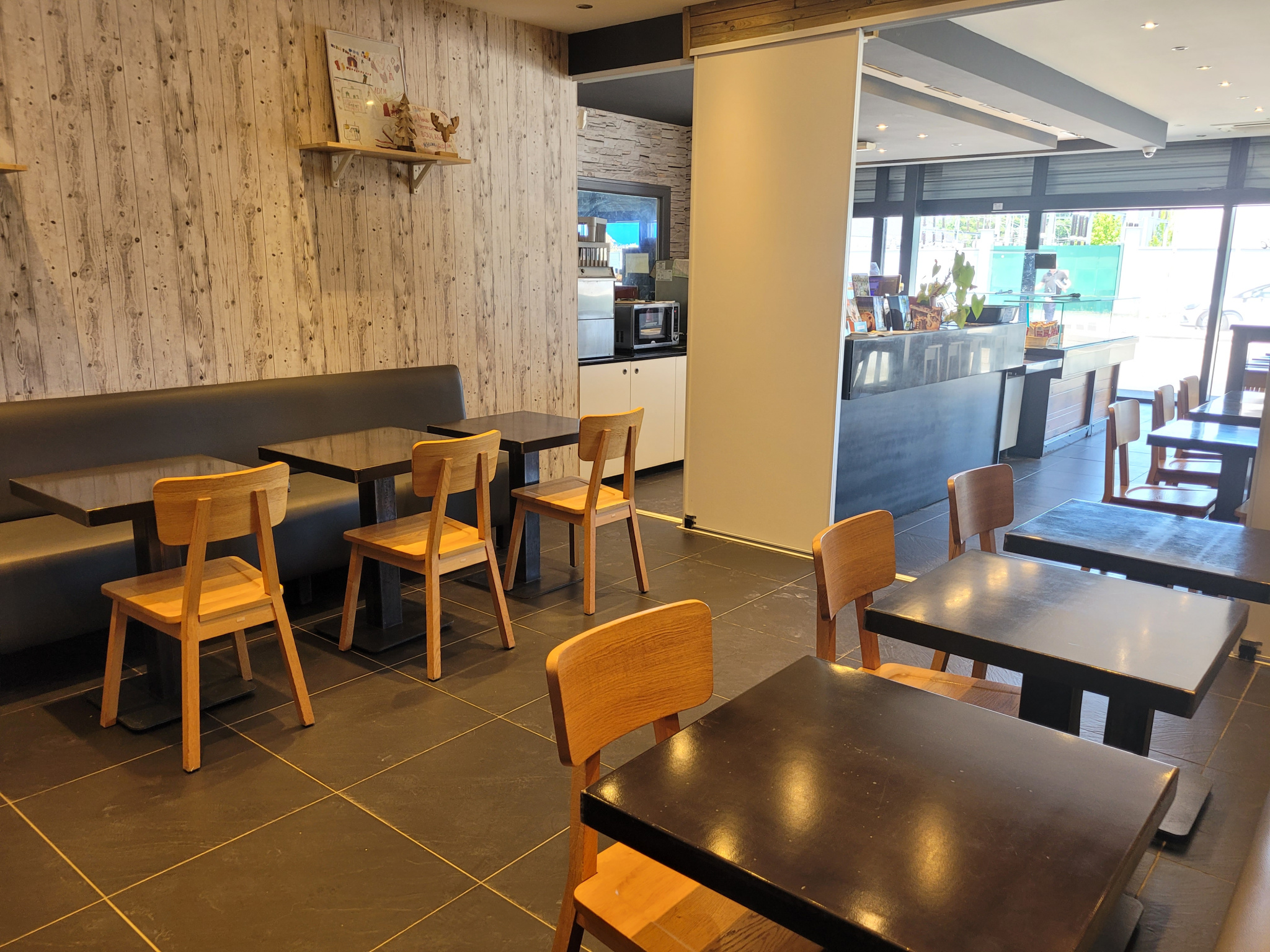 Fonds De Commerce 235m² – St herblain