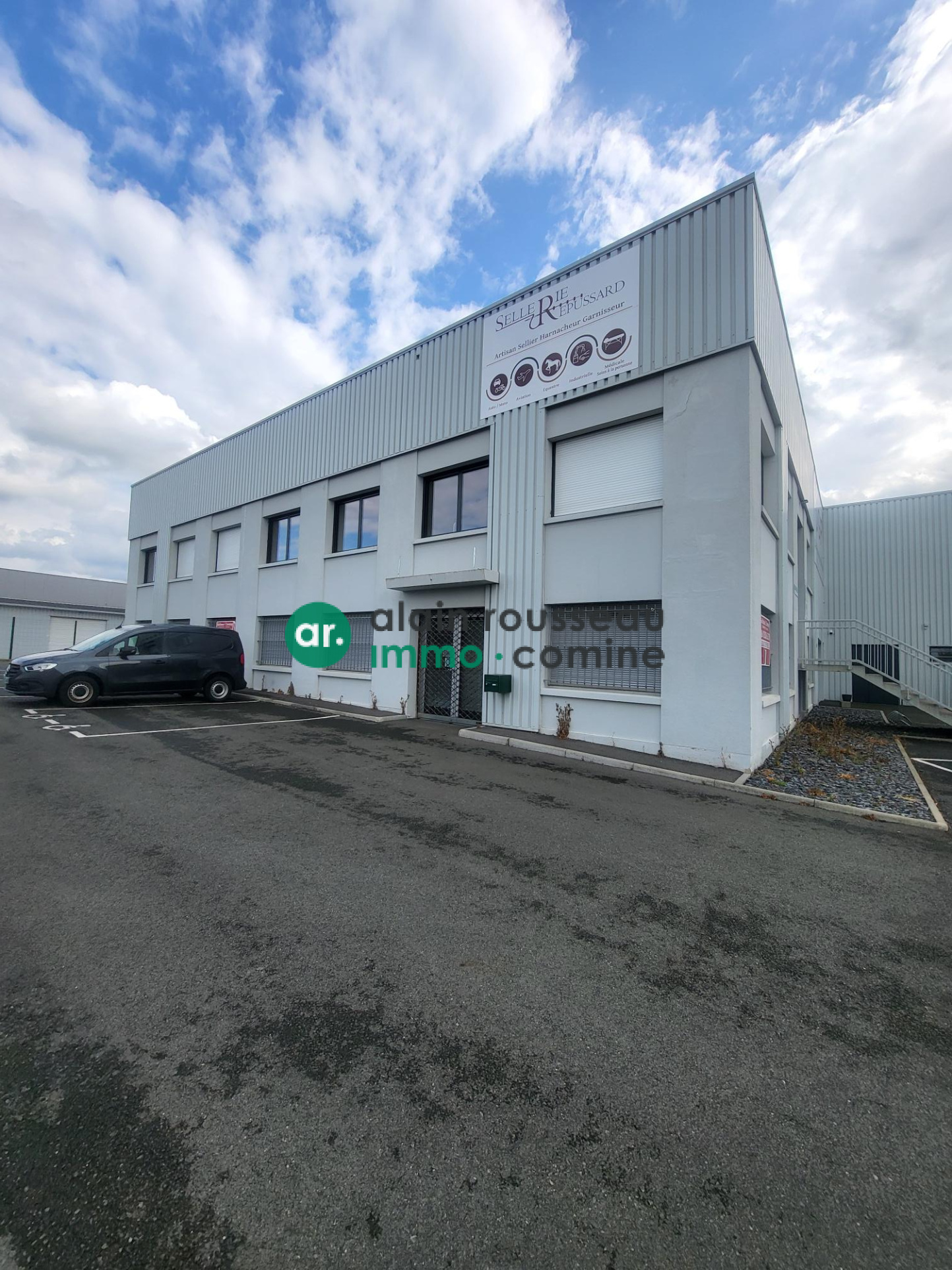 Local D’activité 200m² – St barthelemy d anjou