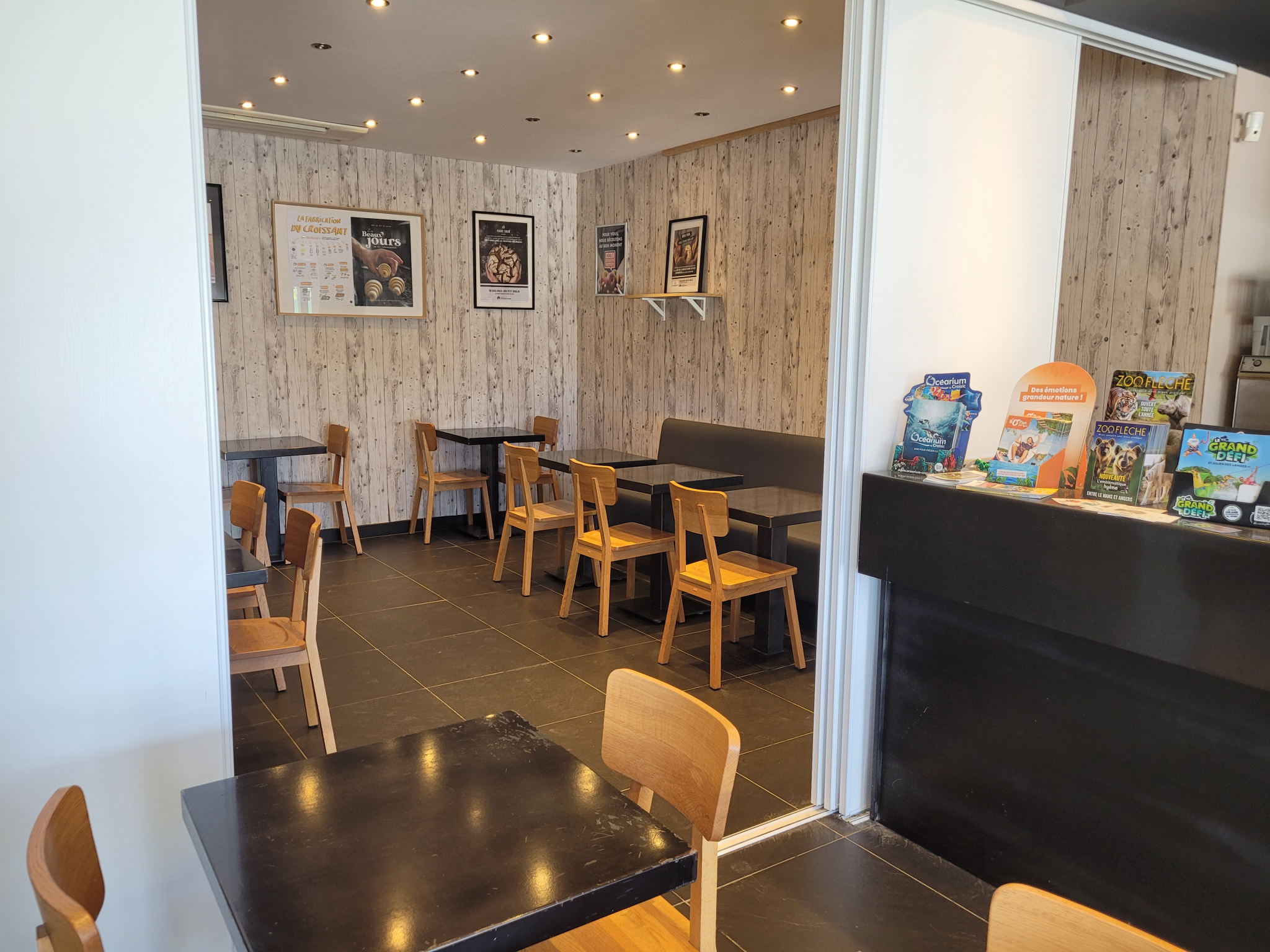Fonds De Commerce 235m² – St herblain