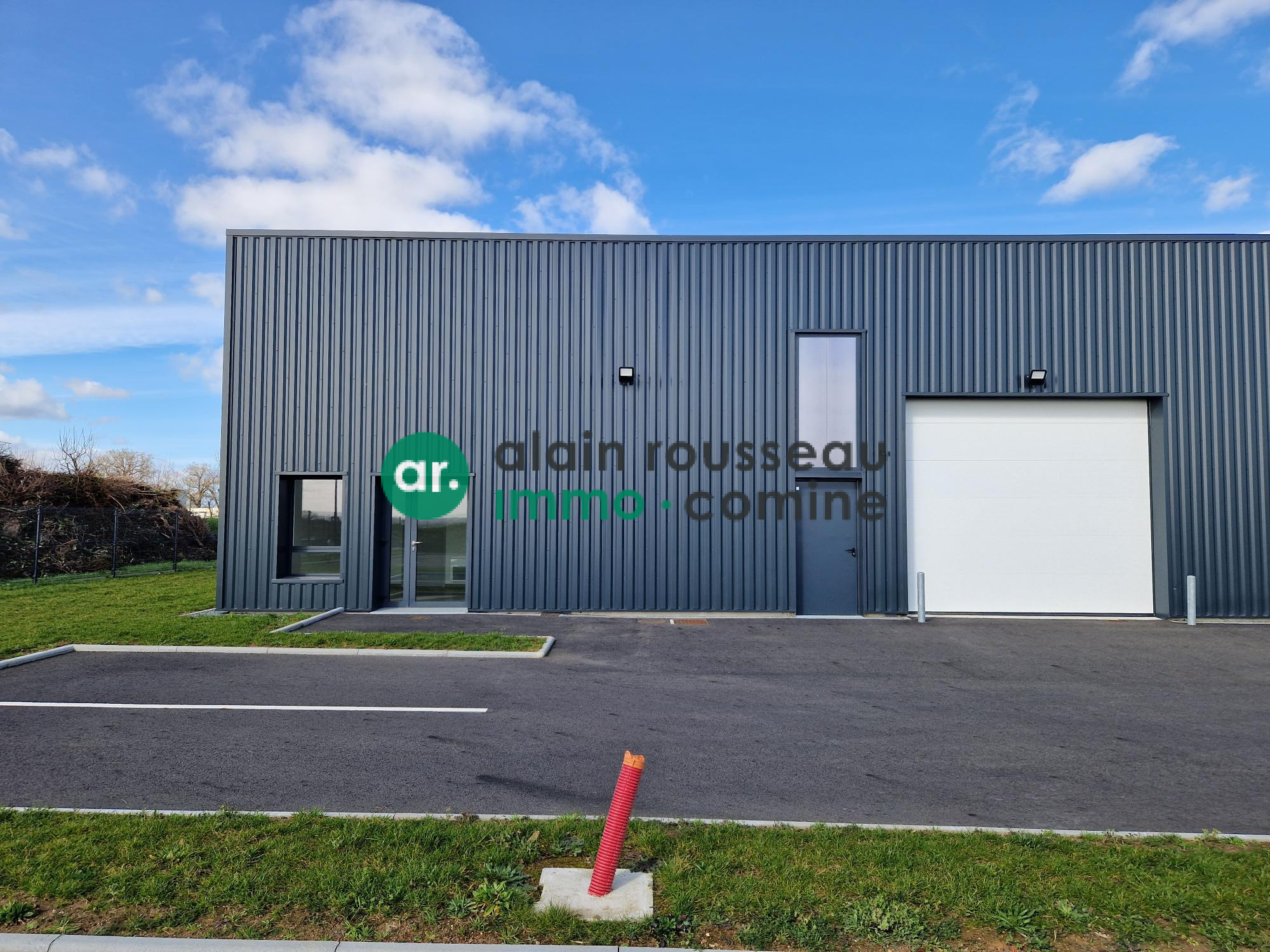 Local D’activité 232m² – Mazieres en mauges