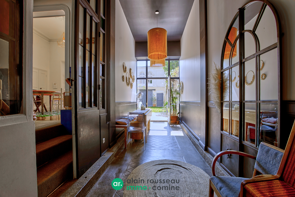 Maison 250m² – 
ANGERS