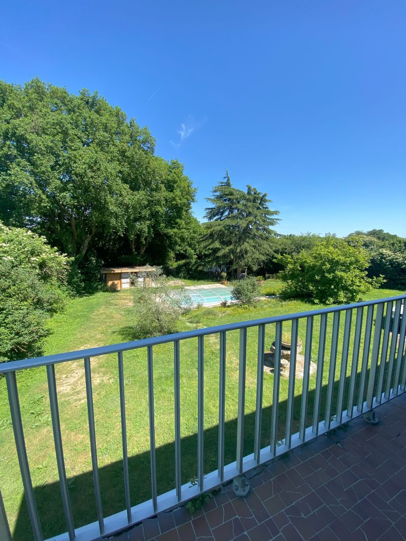 Maison 354m² – 
PRUILLE