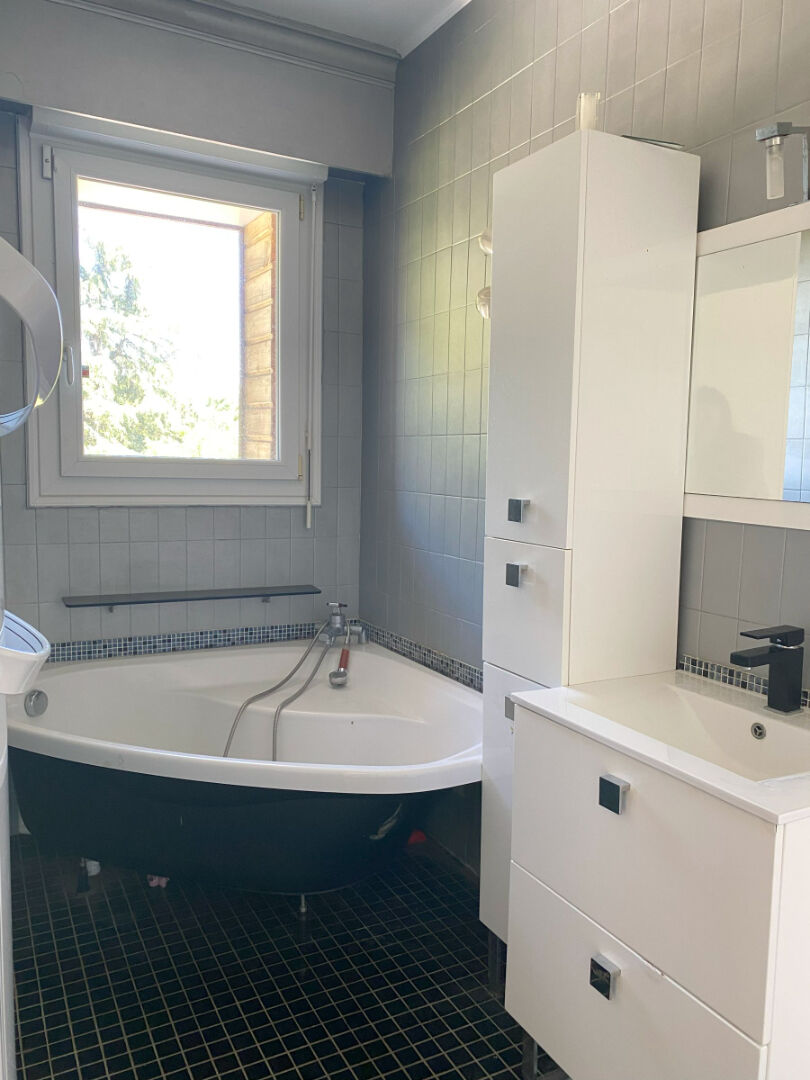 Maison 354m² – 
PRUILLE