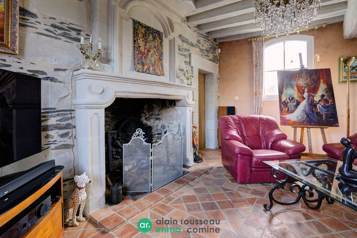 Maison 208m² – 
BRAIN SUR L AUTHION