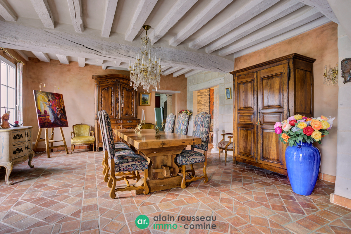 Maison 208m² – 
BRAIN SUR L AUTHION