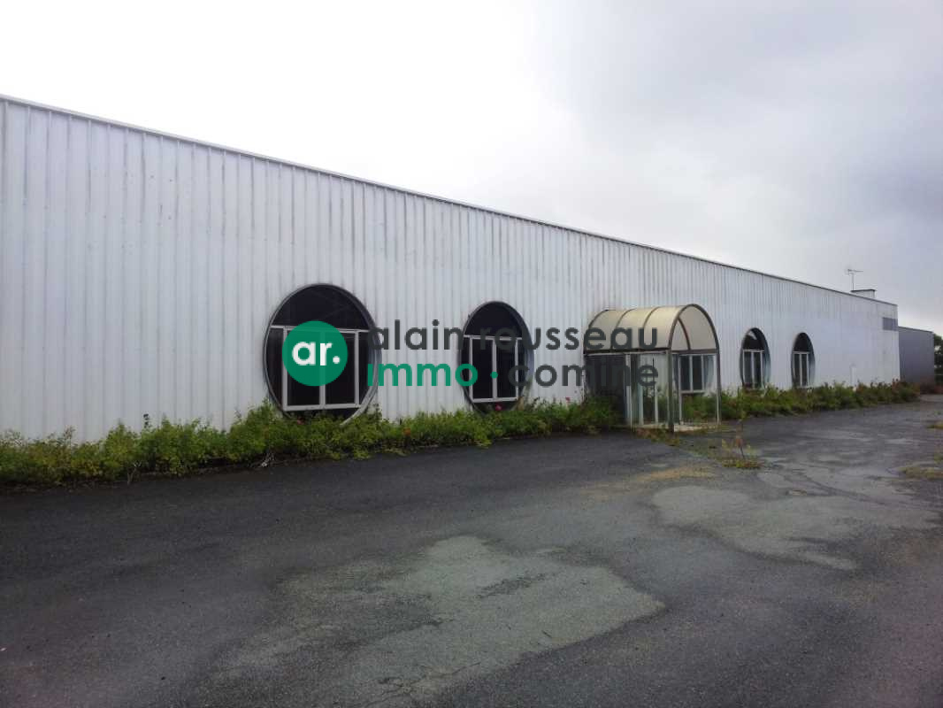 Local D’activité 5603m² – Cholet