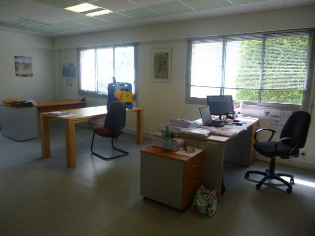 Local D&rsquo;activité 440m² – Durtal