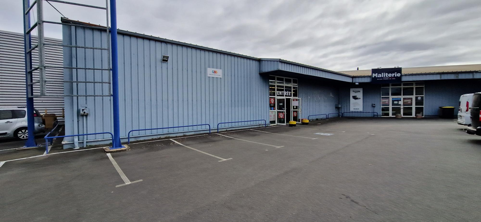 Local Commercial 400m² – La seguiniere