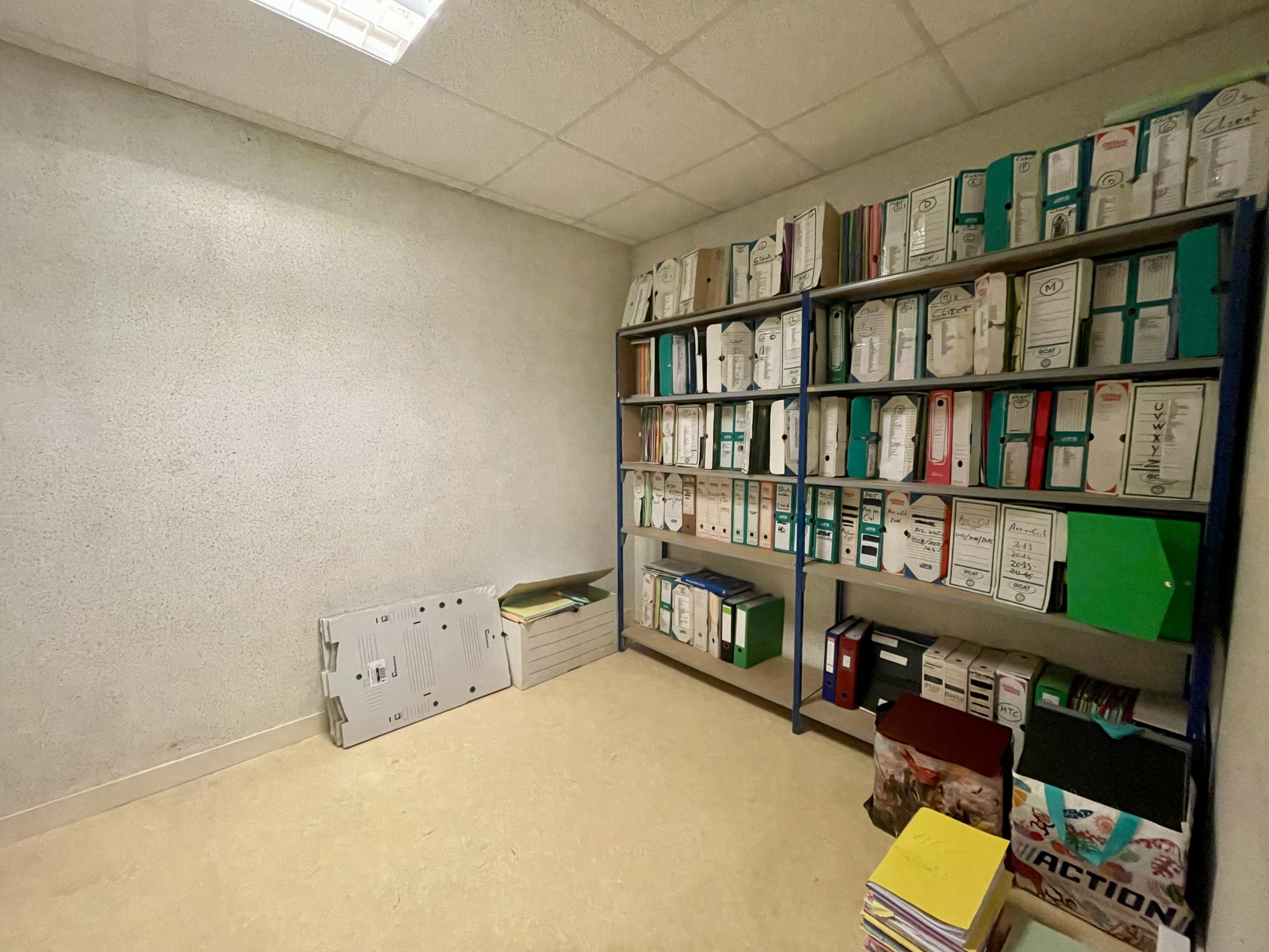 Local D’activité 200m² – Verrieres-en-anjou Local D’activité 200m² – Verrieres-en-anjou