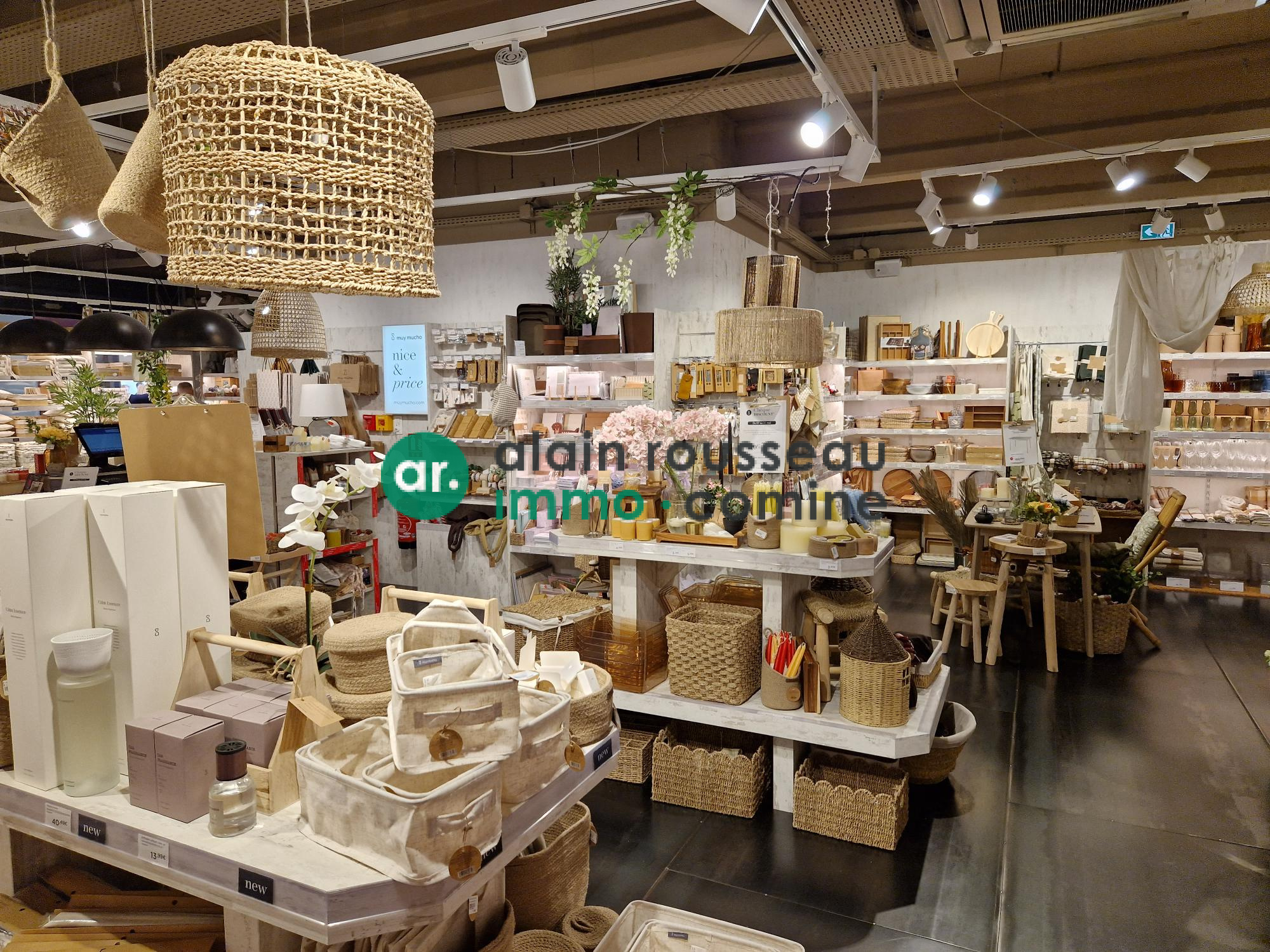 Local Commercial 230m² – Cholet