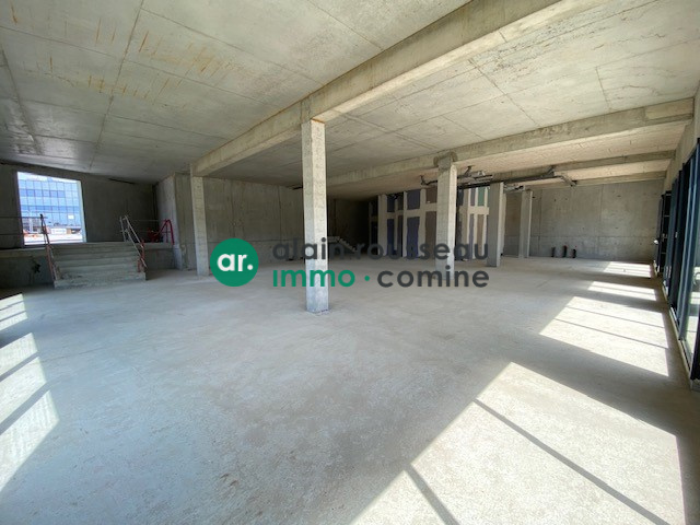 Local D’activité 275.23m² – Nantes