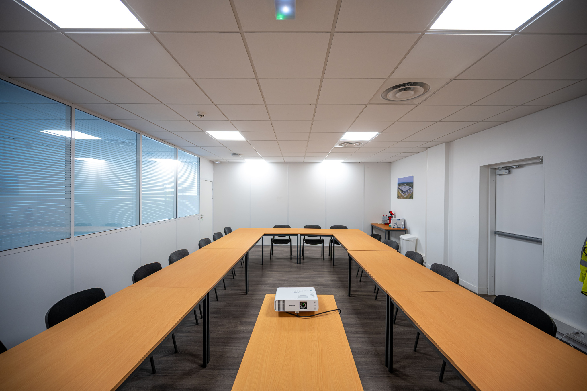 Local D&rsquo;activité 21044m² – Saint Leger de Linieres