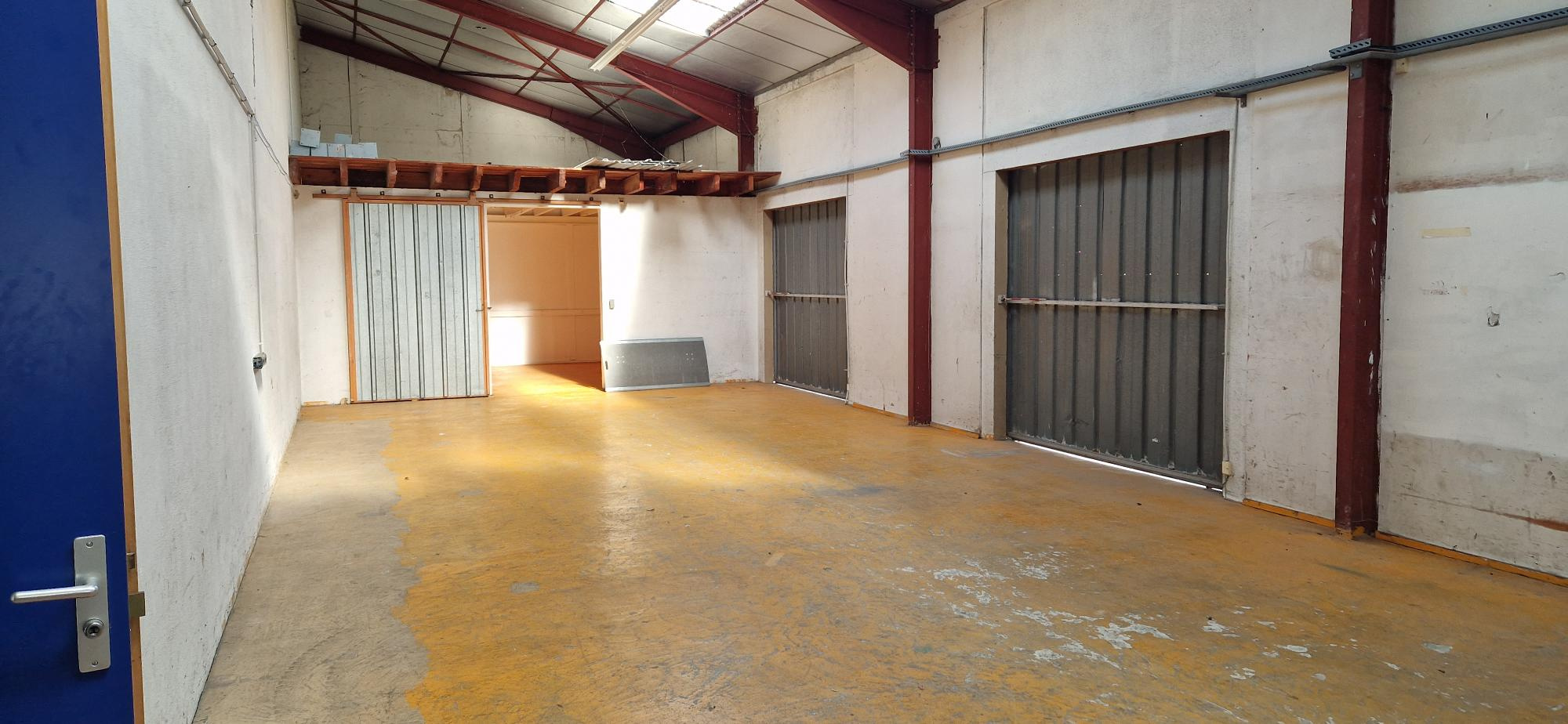 Local D&rsquo;activité 1373m² – Cholet