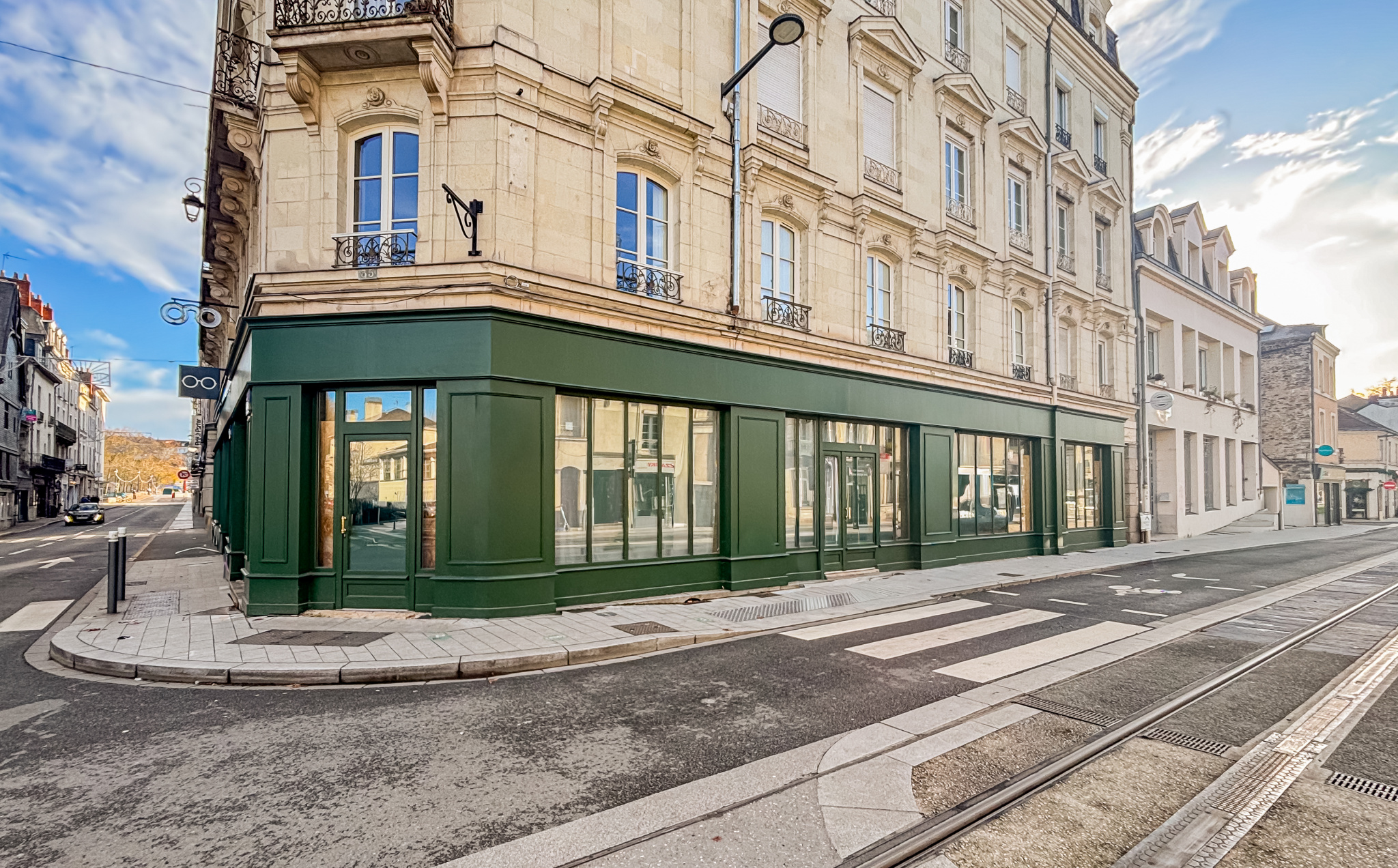 Local Commercial 110m² – Angers