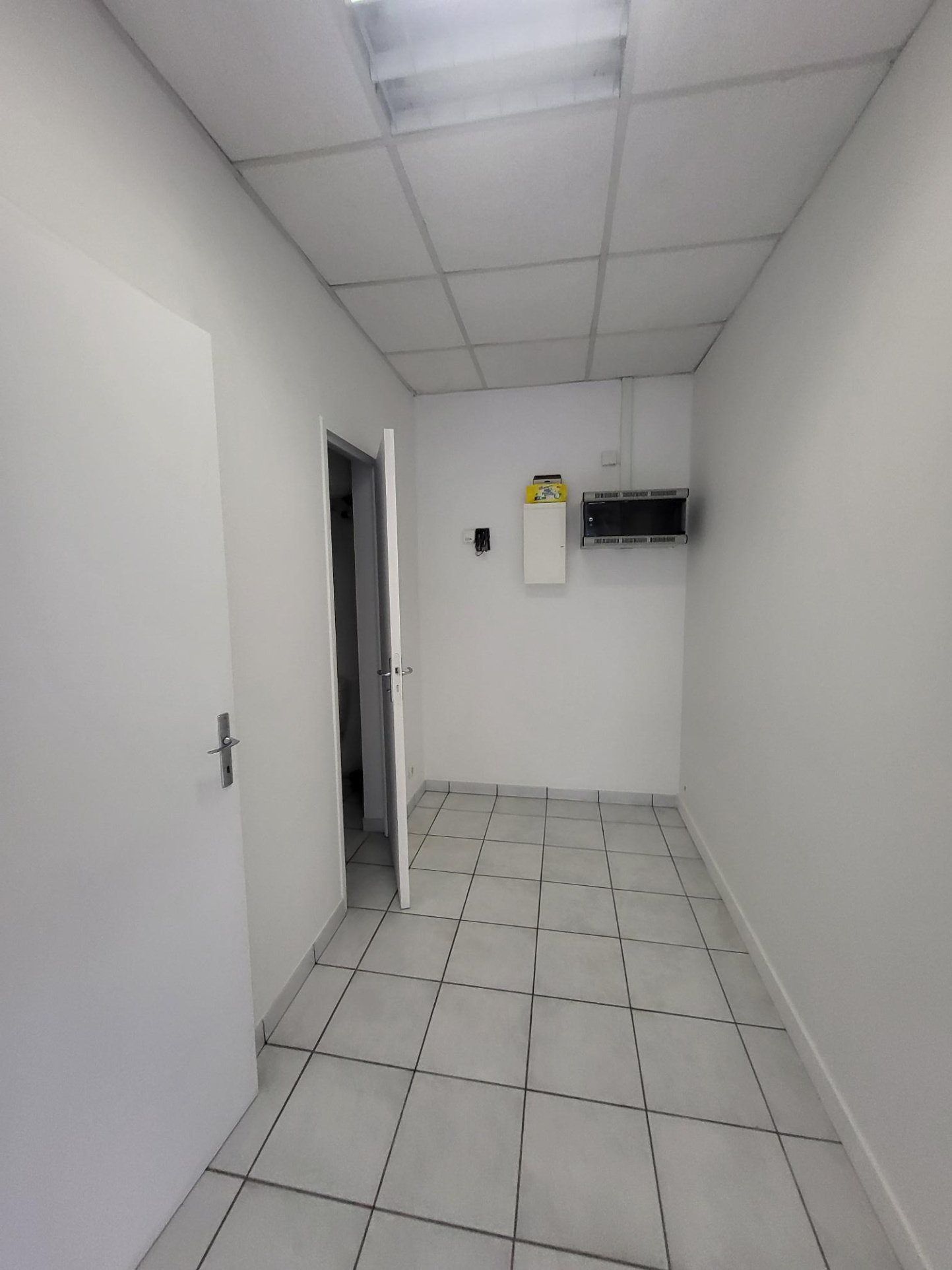 Bureaux 100m² – St barthelemy d anjou