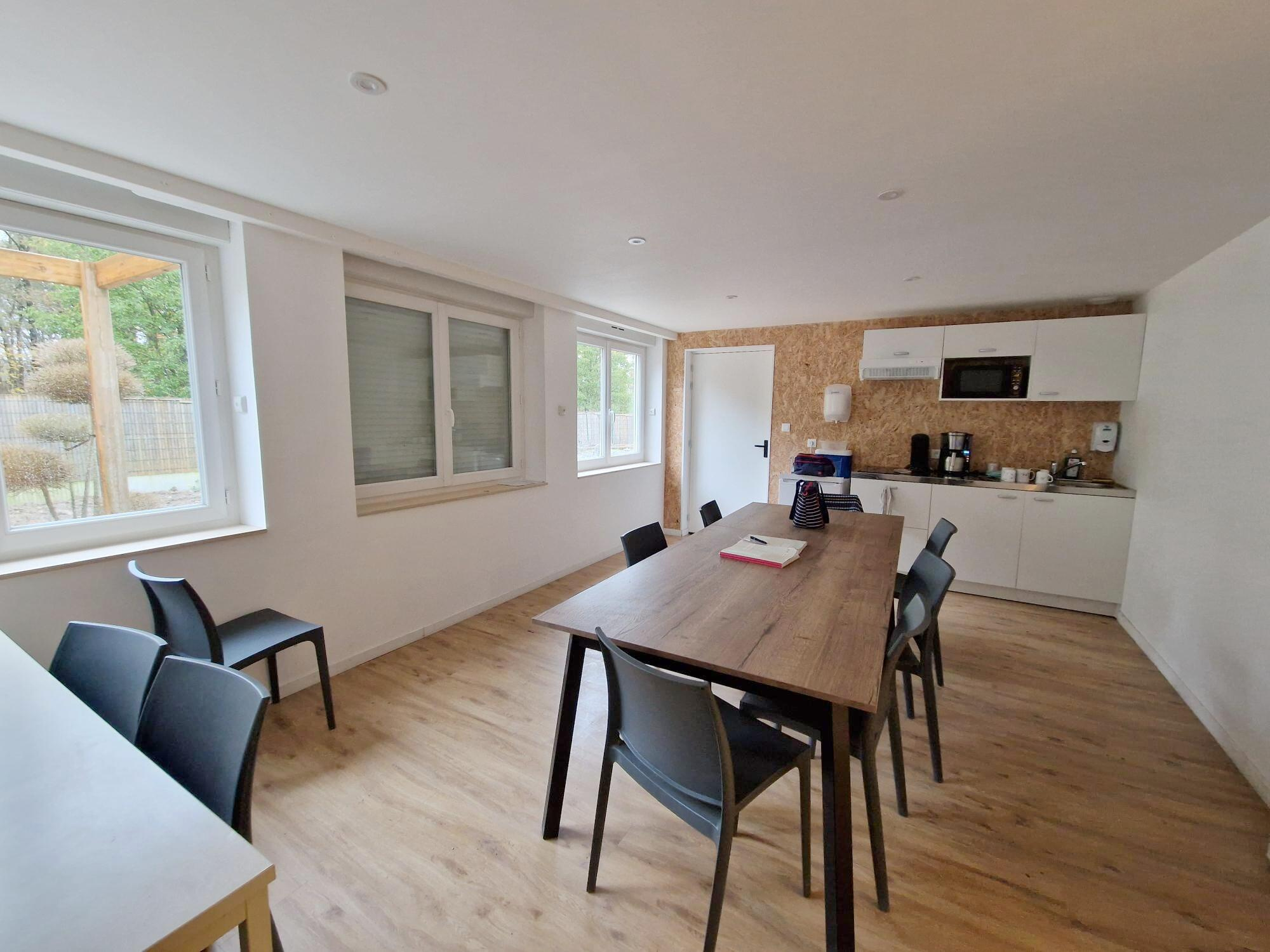 Local D&rsquo;activité 346m² – Le plessis grammoire