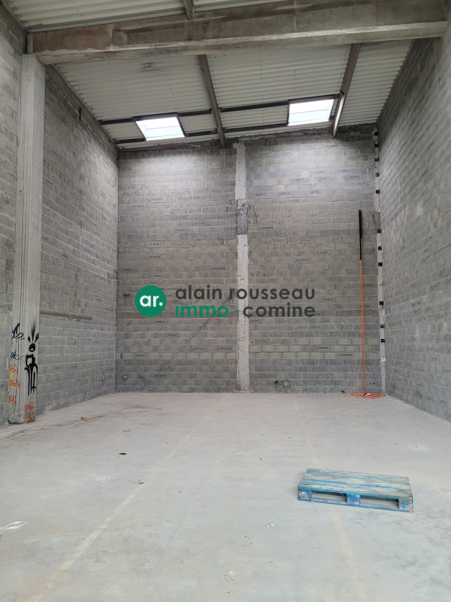 Local Commercial 177m² – Carquefou