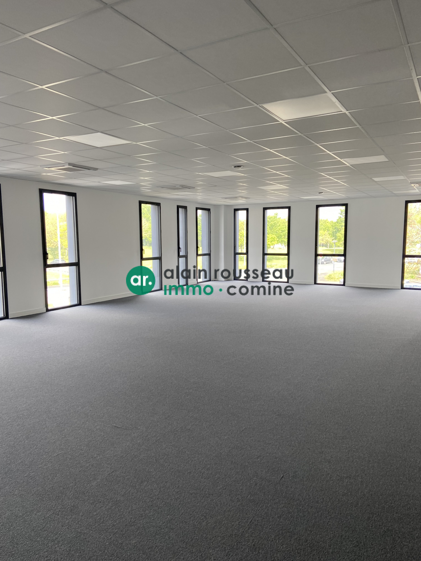 Bureaux 368m² – Trelaze