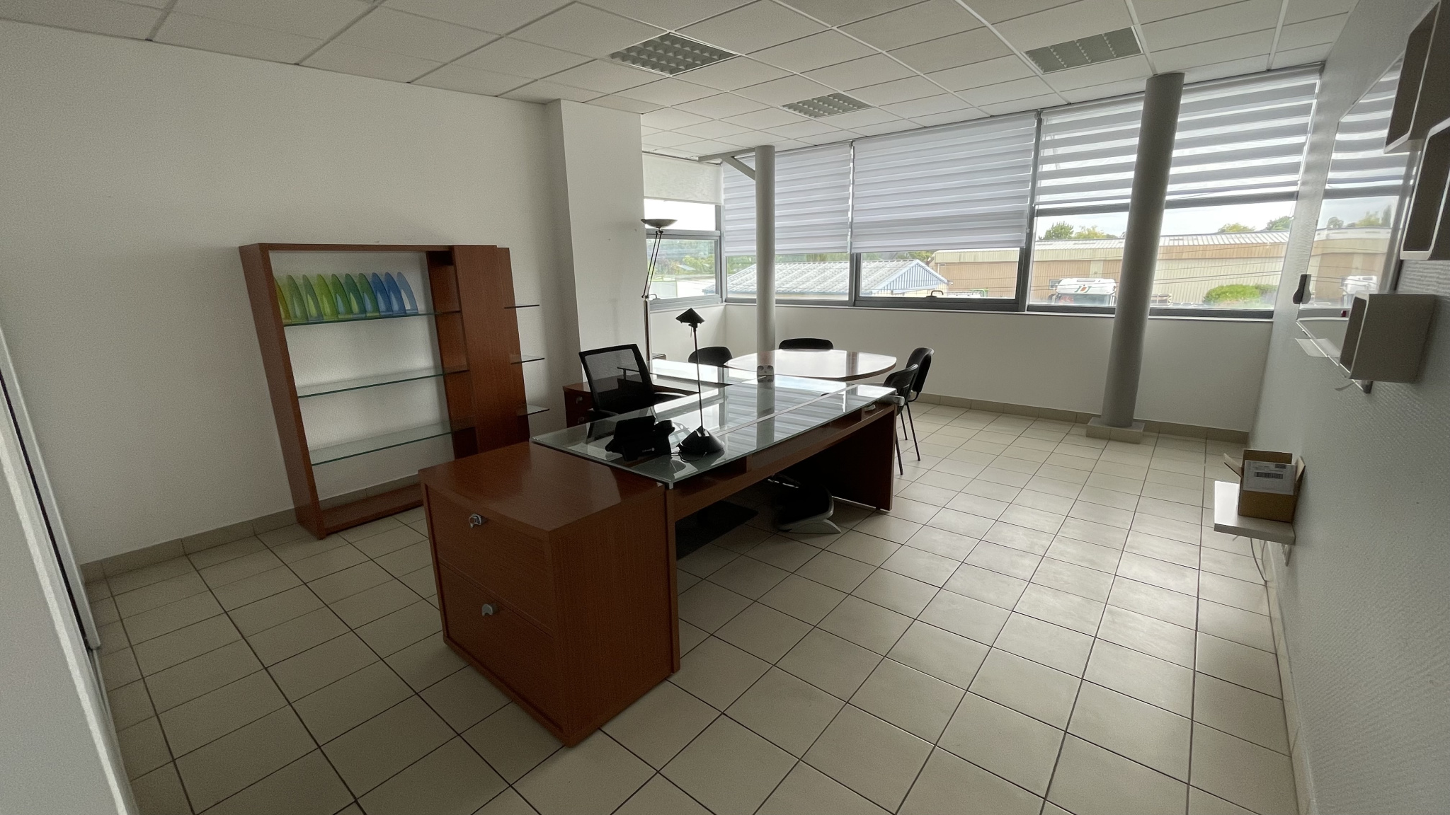 Local D&rsquo;activité 1200m² – Tierce