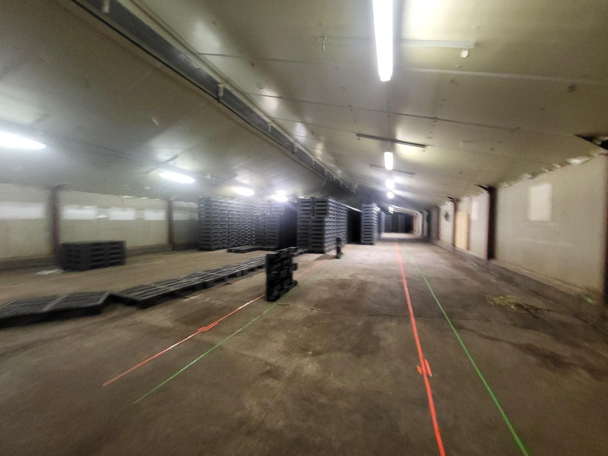 Entrepôt 1700m² – La possonniere