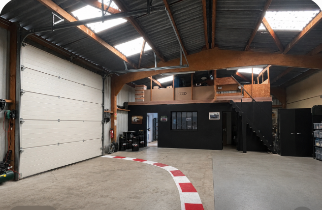 Local D&rsquo;activité 210m² – Ste gemmes sur loire