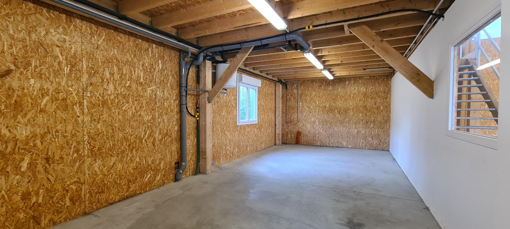 Local D&rsquo;activité 313m² – Le plessis grammoire