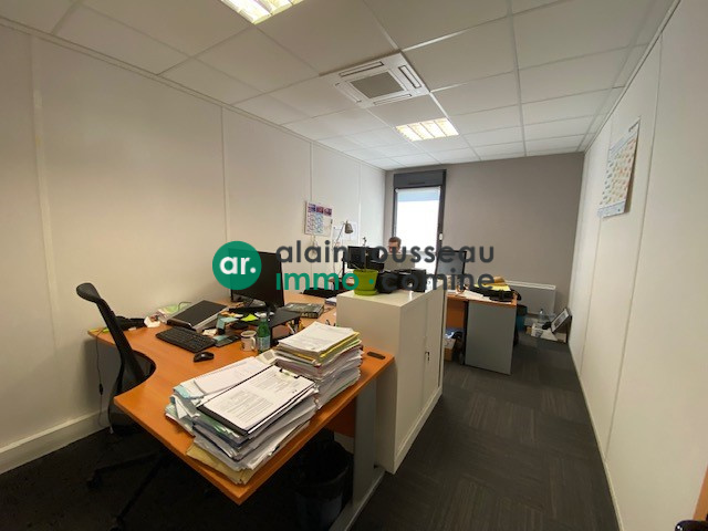 Bureaux 217m² – St herblain