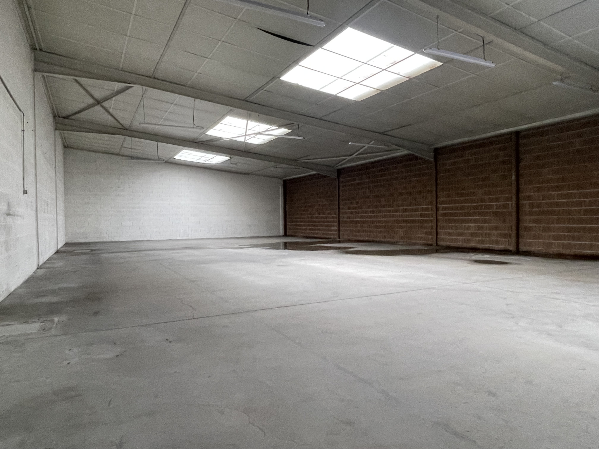 Local D’activité 380m² – St barthelemy d anjou Local D’activité 380m² – St barthelemy d anjou