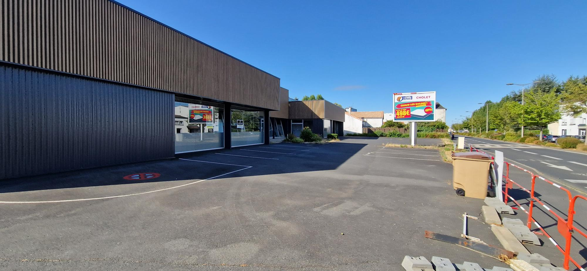 Local Commercial 1725m² – Cholet