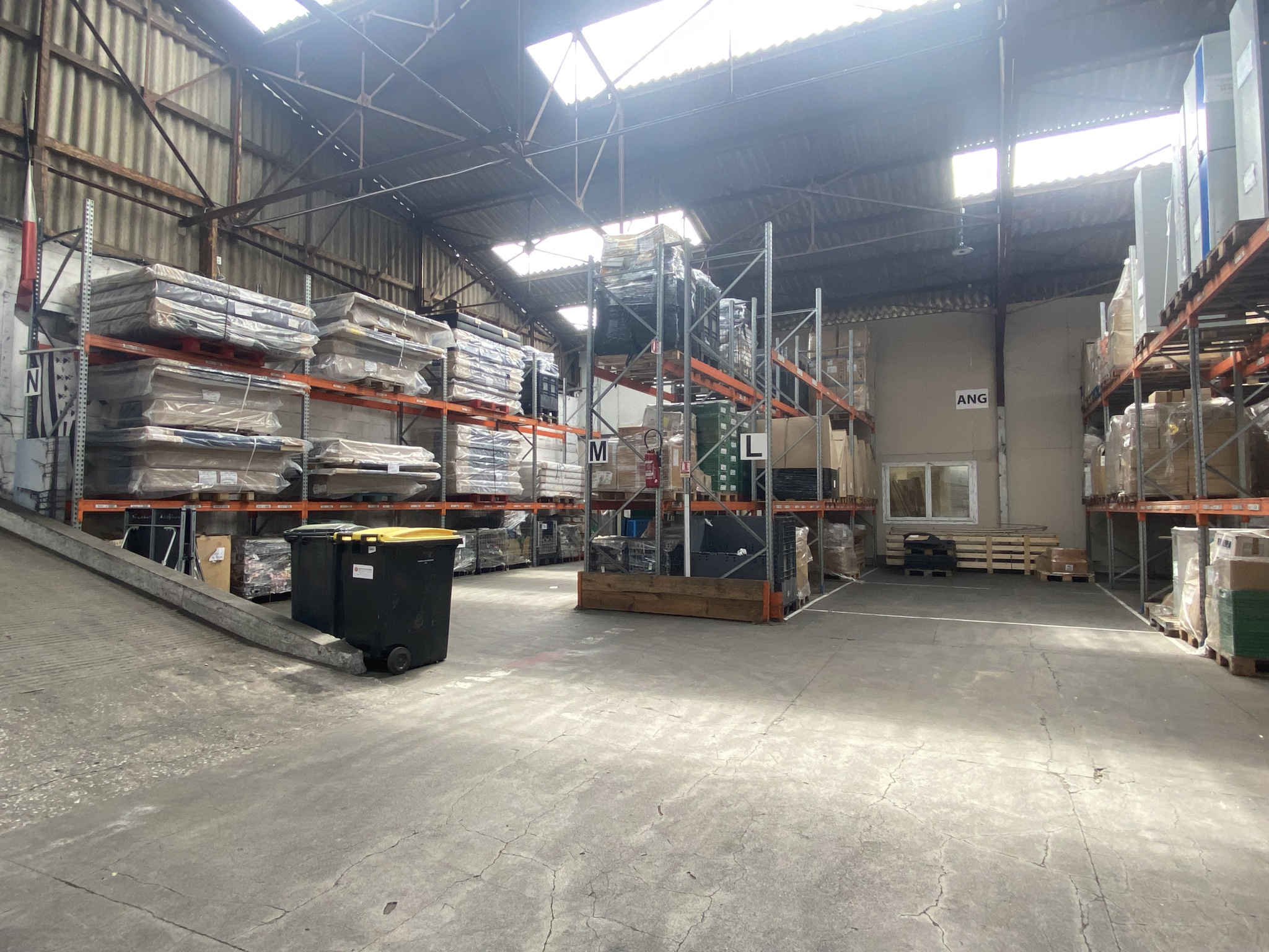 Local D&rsquo;activité 1650m² – Verrieres-en-anjou