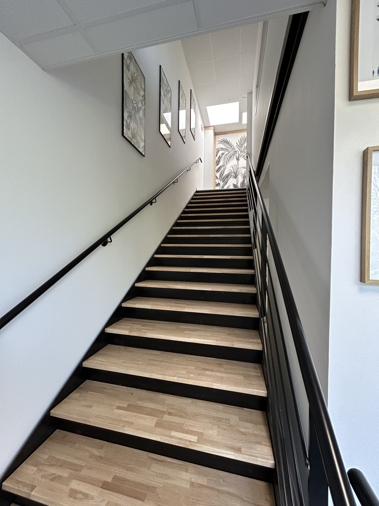 Bureaux 168m² – Les ponts de ce Bureaux 168m² – Les ponts de ce