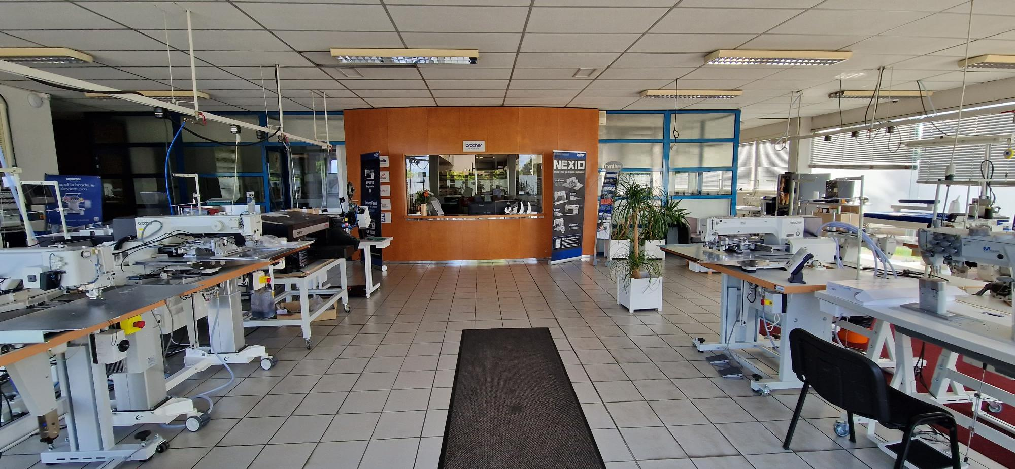 Local Commercial 1450m² – Cholet