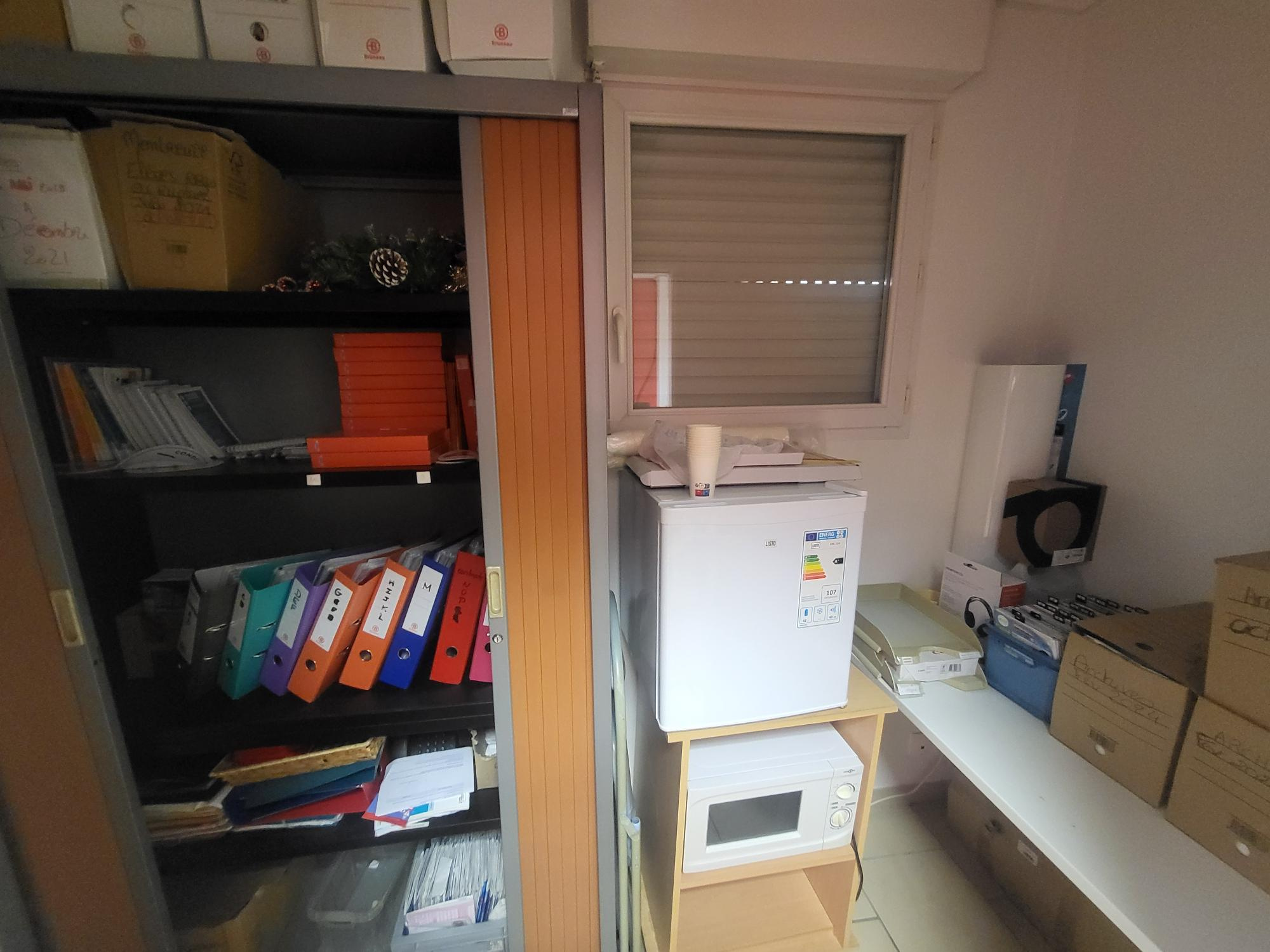 Bureaux 56m² – Montreuil juigne Bureaux 56m² – Montreuil juigne