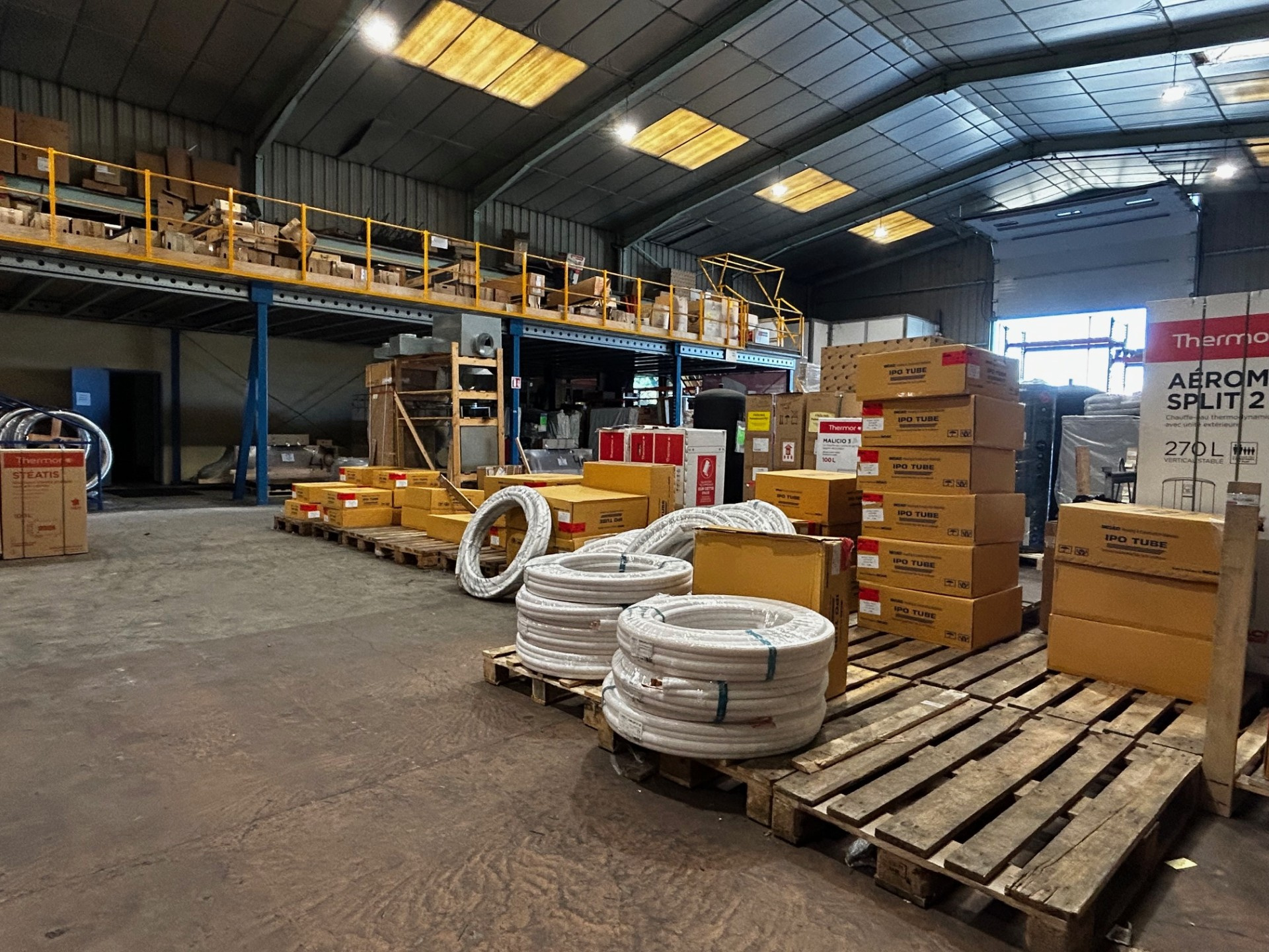 Local D&rsquo;activité 1050m² – St barthelemy d anjou