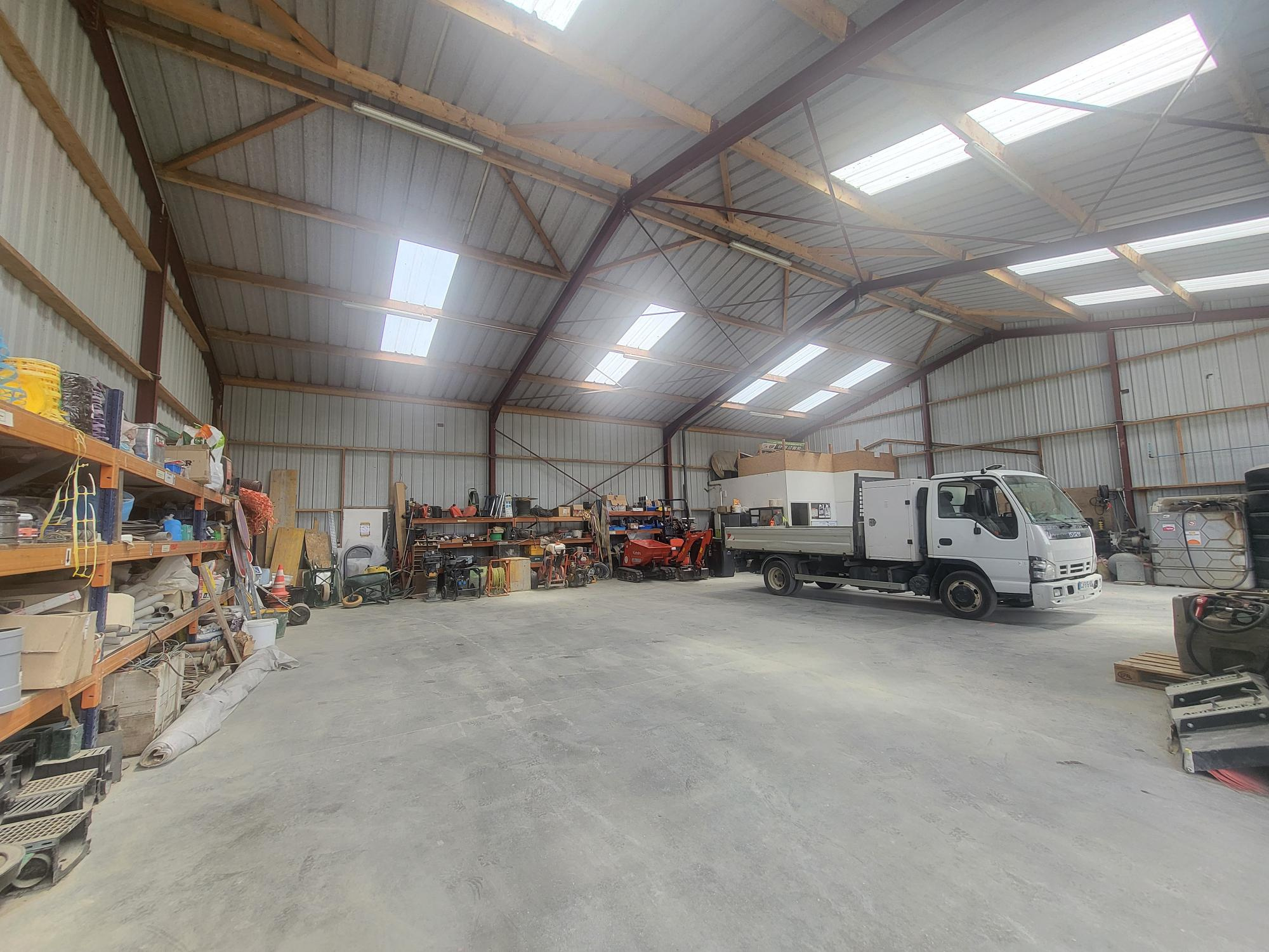 Local D&rsquo;activité 340m² – St martin du fouilloux