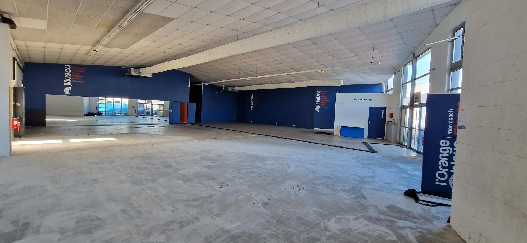 Local Commercial 510m² – Cholet