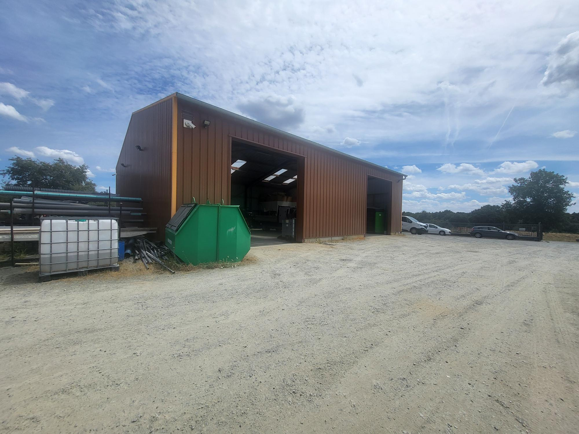 Local D’activité 340m² – St martin du fouilloux Local D’activité 340m² – St martin du fouilloux