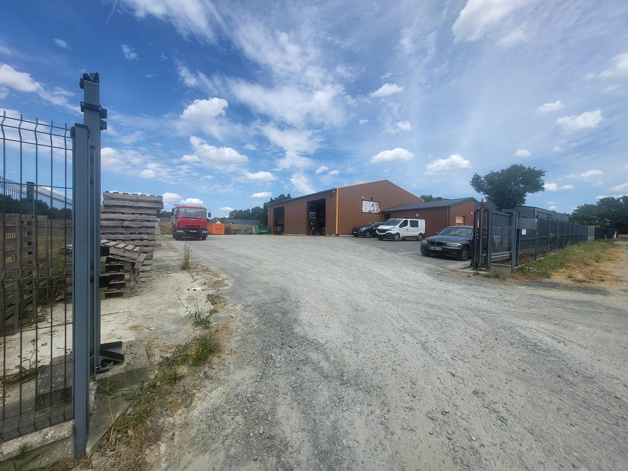 Local D’activité 340m² – St martin du fouilloux Local D’activité 340m² – St martin du fouilloux