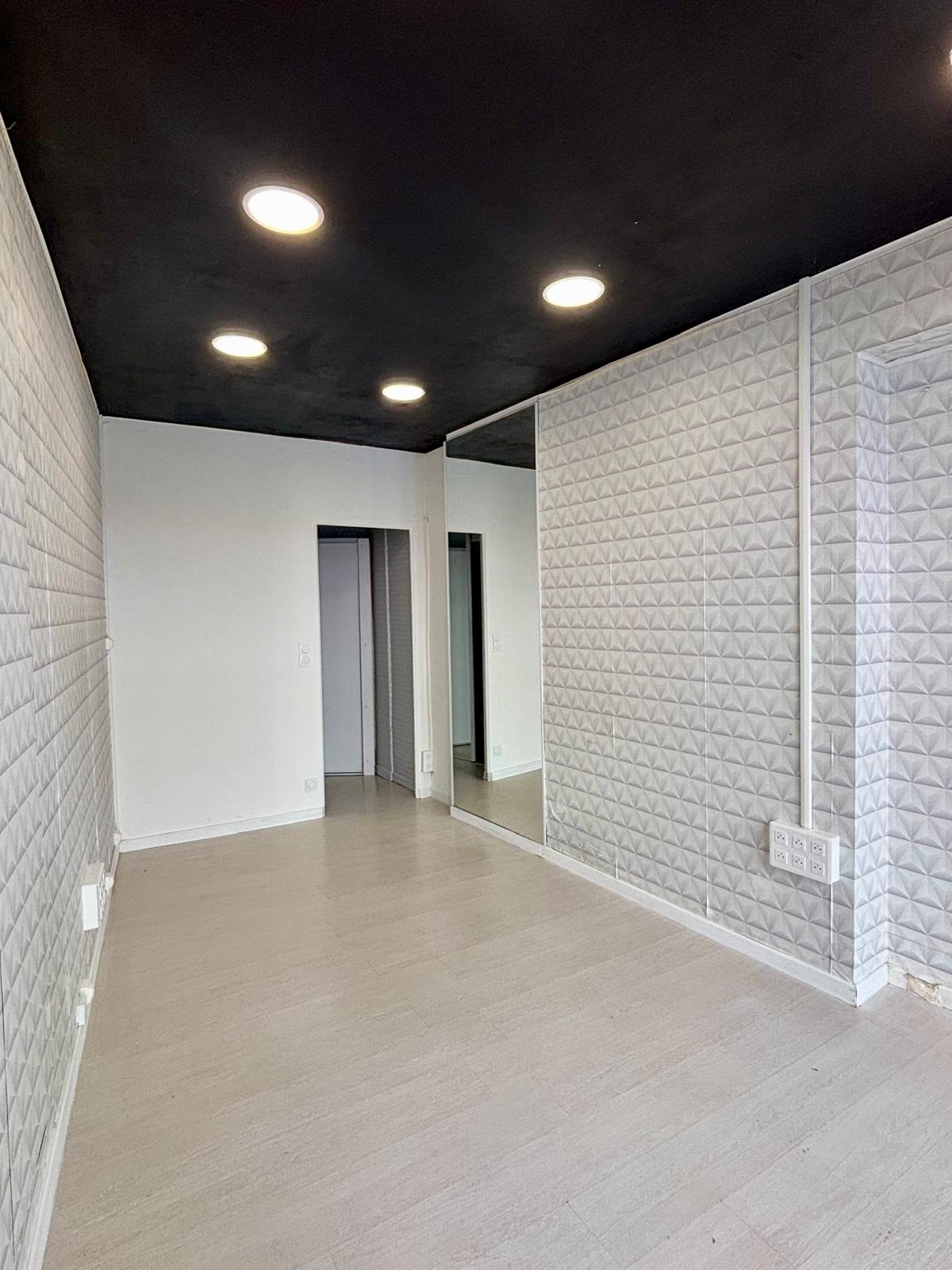 Local Commercial 20m² – Angers