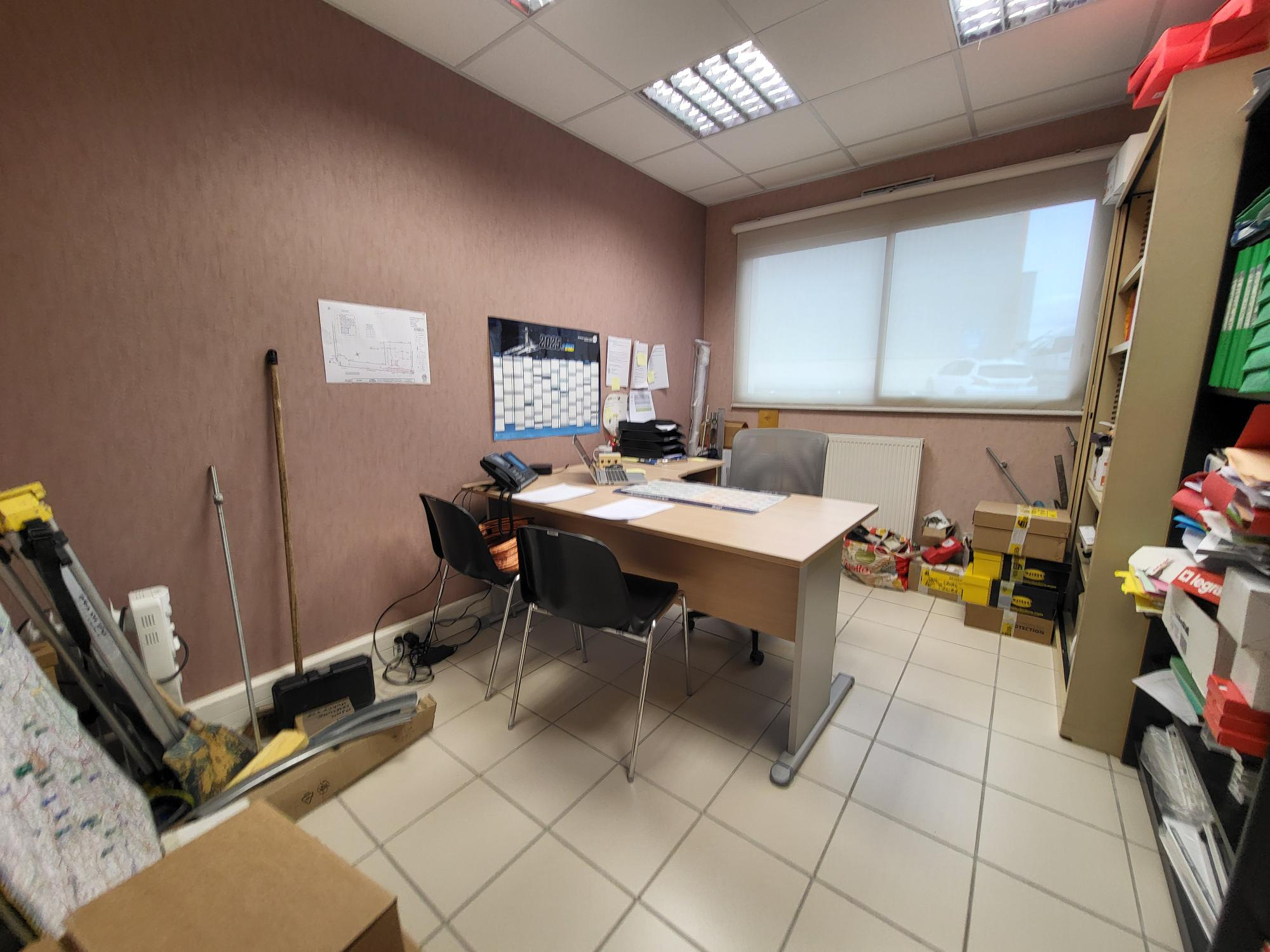 Bureaux 78m² – St barthelemy d anjou Bureaux 78m² – St barthelemy d anjou