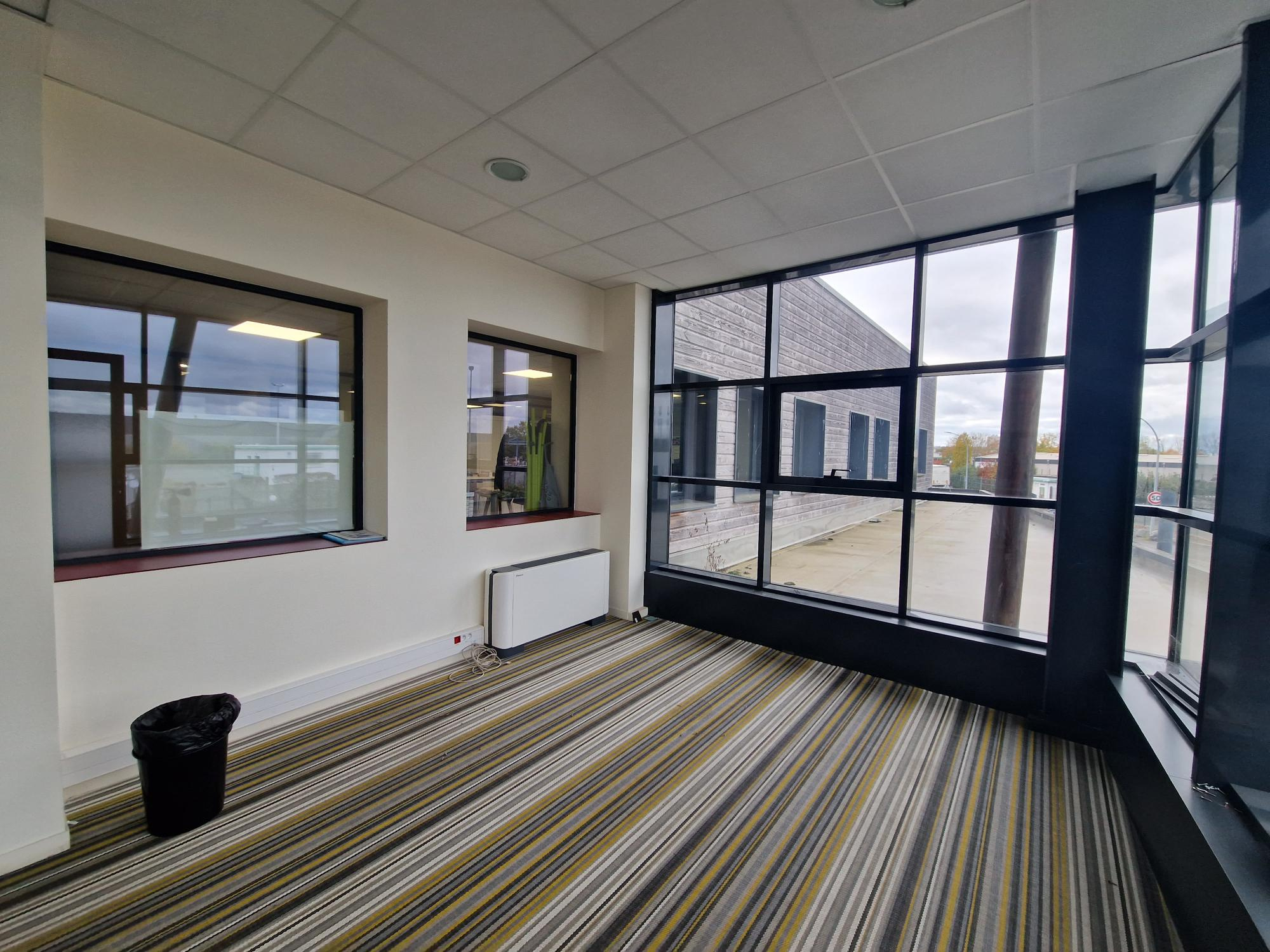 Local D’activité 6000m² – St barthelemy d anjou Local D’activité 6000m² – St barthelemy d anjou