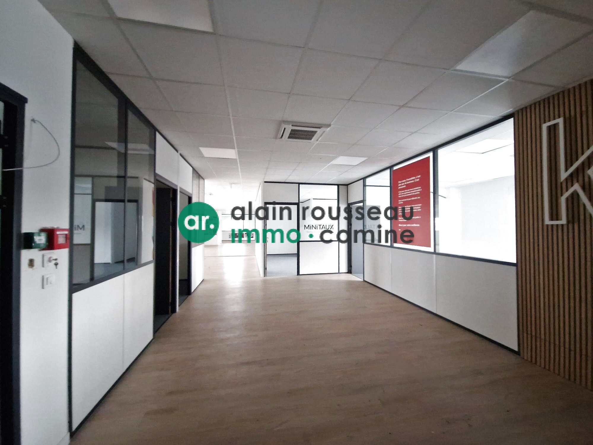 Bureaux 600m² – Beaucouze