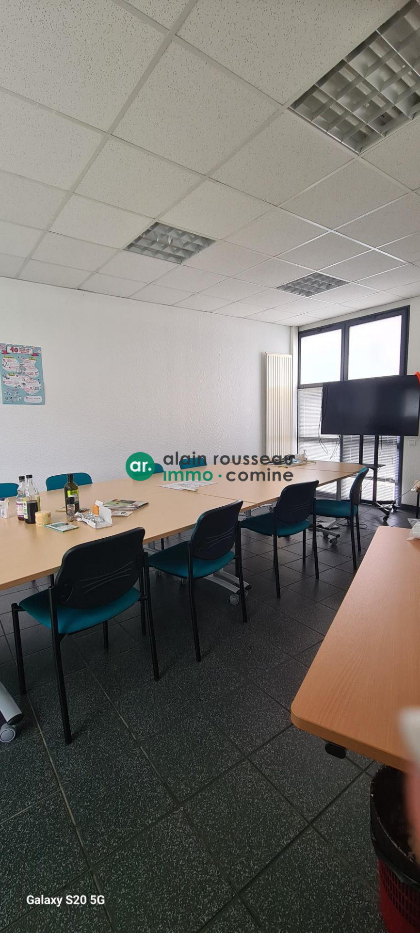 Bureaux 250m² – Avrille