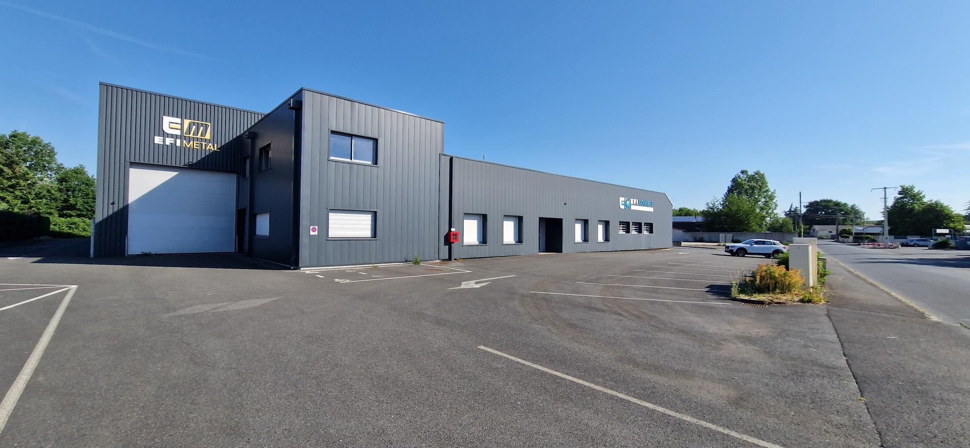 Local D&rsquo;activité 3300m² – St christophe du bois