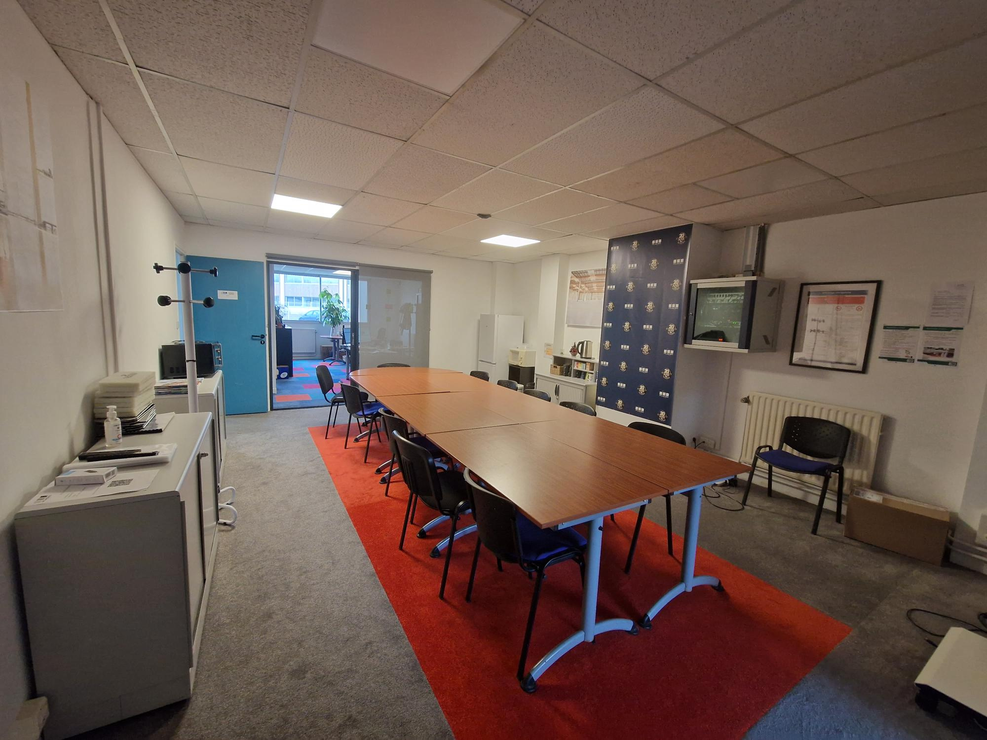 Bureaux 129m² – Beaucouze Bureaux 129m² – Beaucouze