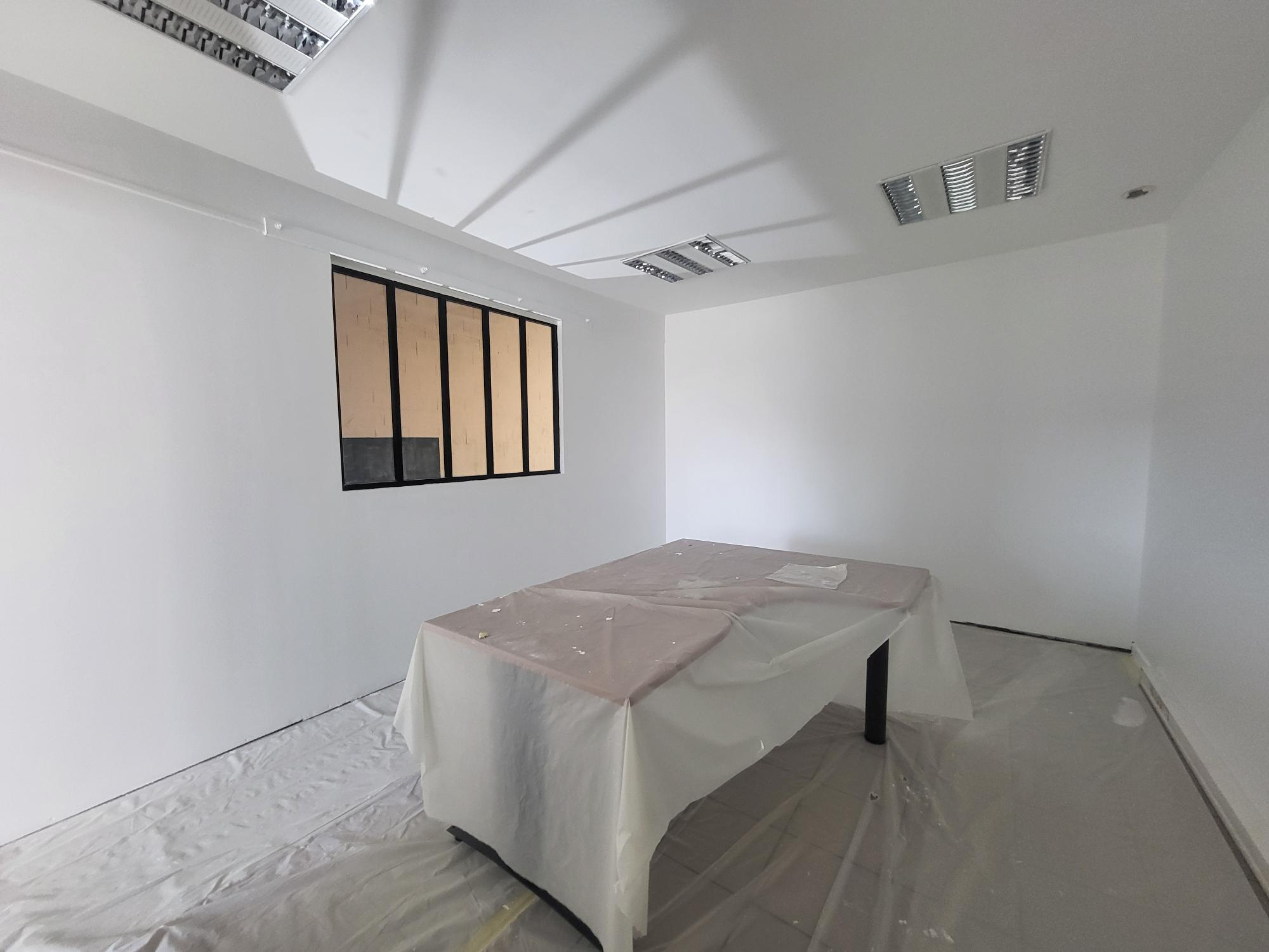 Local D&rsquo;activité 178m² – Les ponts de ce
