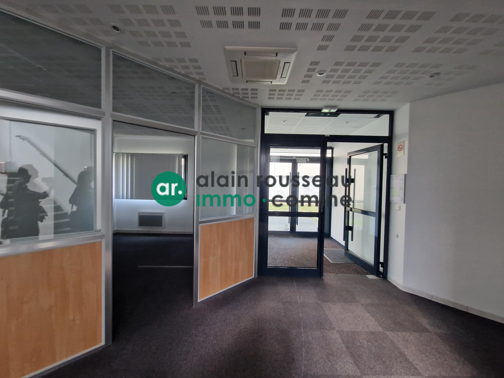 Bureaux 600m² – Beaucouze